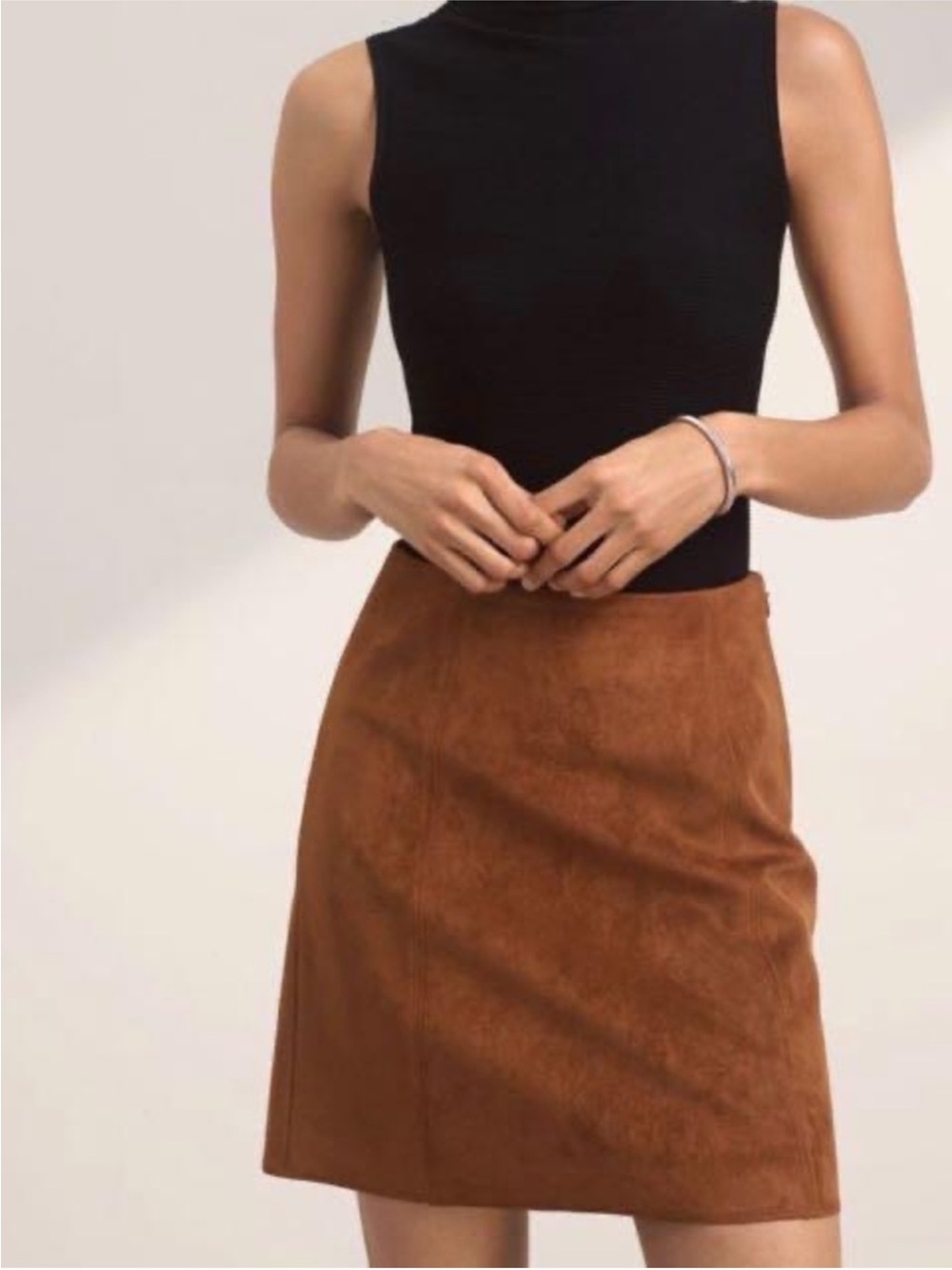Aritzia babaton suede brown skirt size 6